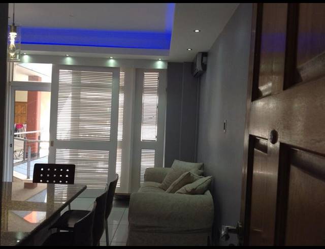 1 BEDROOM PROPERTY TO RENT IN UMHLANGA RIDGE